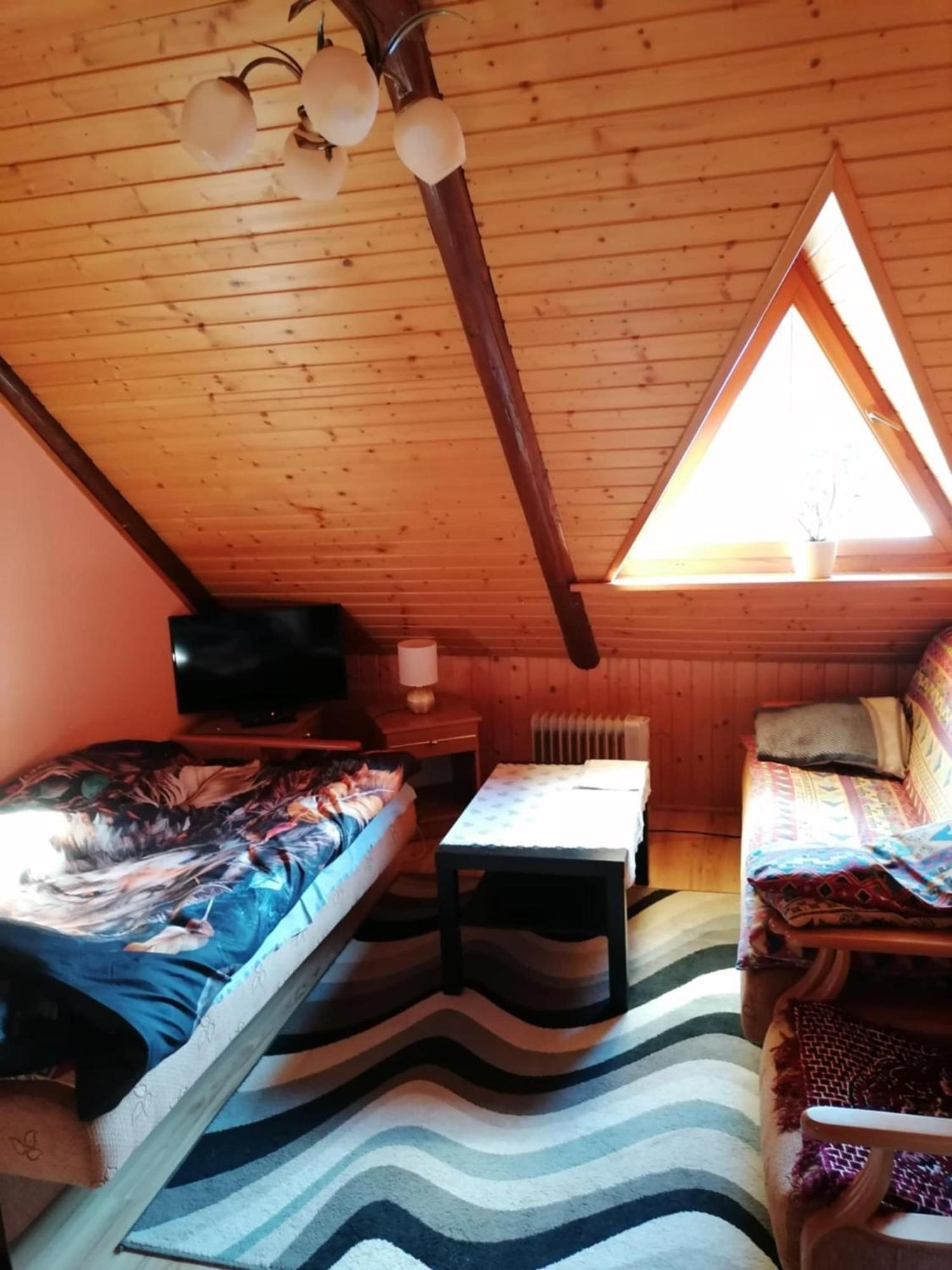 Goralska Czarcia Chata Pod Jalowcem Stryszawa Exterior foto